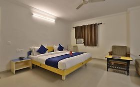 Hotel Dudawat Ahmedabad 3*